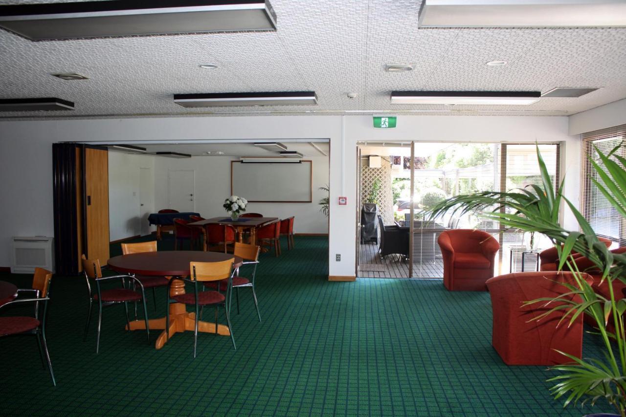 Pacific Park Motel And Conference Centre Дьюндин Экстерьер фото
